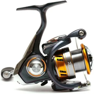 Daiwa Regal 18 LT 2500D